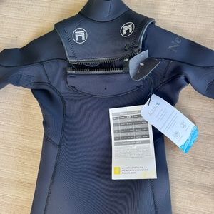 Matuse Youth 3/2mm wet suit